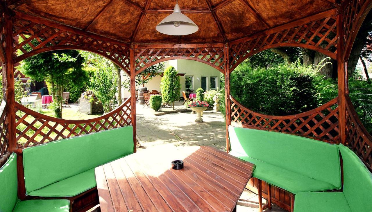 Hotel-Garni Haus Johanna Einbeck Bagian luar foto